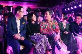 大左爆料最新视频,娱乐圈惊人内幕大公开! 第1张 大左爆料最新视频,娱乐圈惊人内幕大公开! 第1张